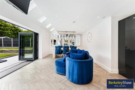1 Blundell Grove-84.jpg