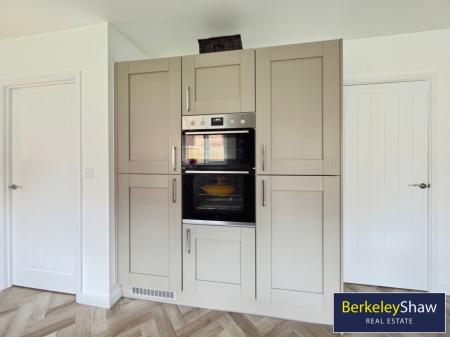 Kitchen/Living/Dining