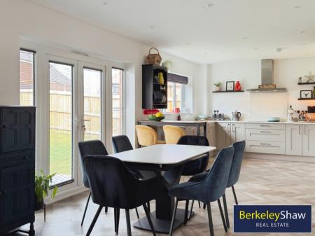 Kitchen/Living/Dining
