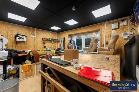 219 Knowsley RD-76.jpg