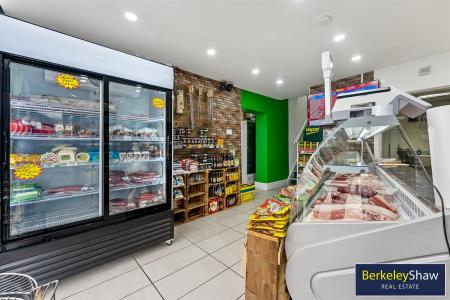 219 Knowsley RD-38.jpg