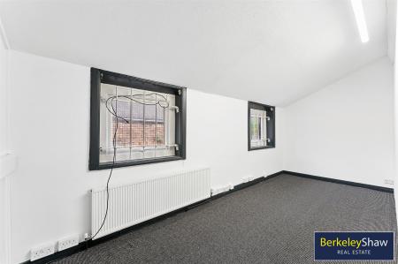 219 Knowsley RD-22.jpg