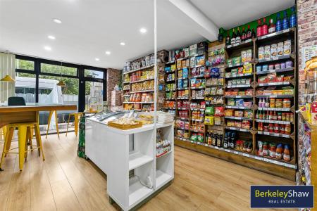 219 Knowsley RD-65.jpg