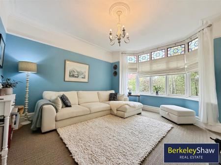 Front Lounge