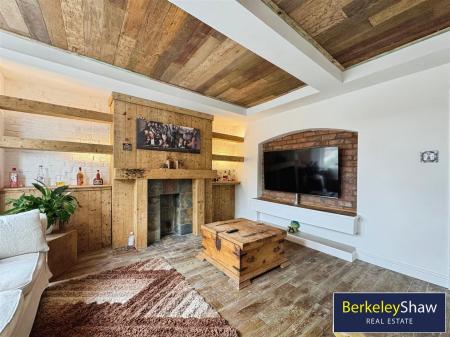 Living room (2)
