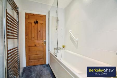 Bathroom (2)