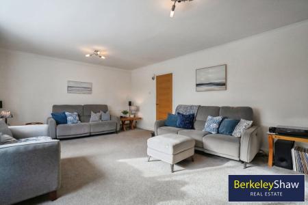 Front Lounge