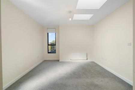 Master bedroom (2)