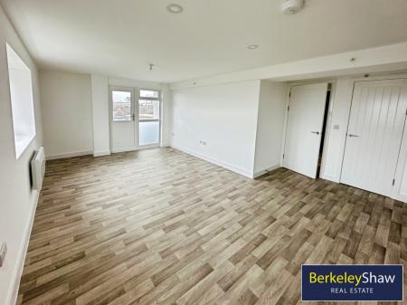Open Plan Lounge Kitchen