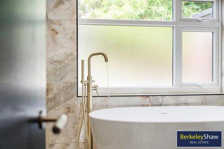 Ensuite Bathroom