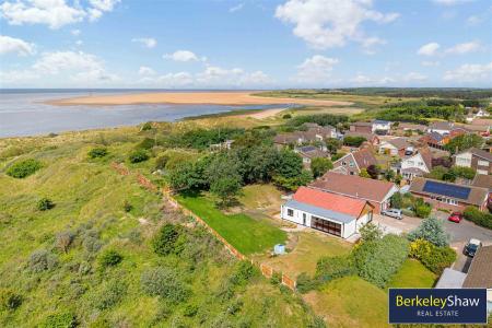 11 Briary Croft-62.jpg