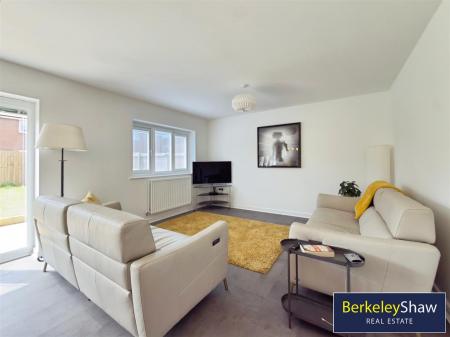 Kitchen/Living/Dining