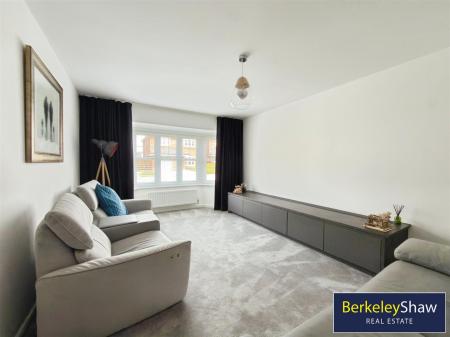 Lounge/Cinema