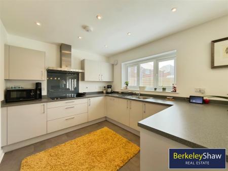 Kitchen/Living/Dining