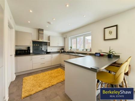 Kitchen/Living/Dining