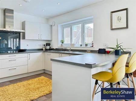 Kitchen/Living/Dining