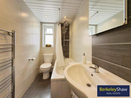 Bathroom - Downstairs