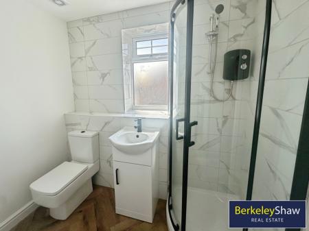 Ensuite Shower Room