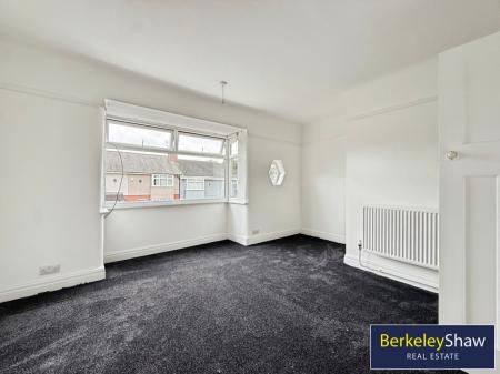 Bedroom 1 (Master)
