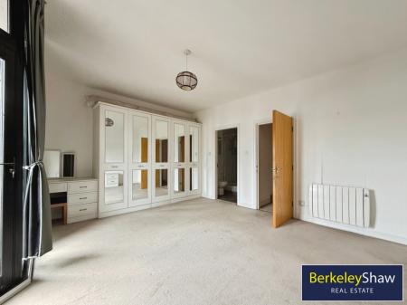 Bedroom 1 (Master)