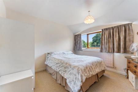 54 Hall Road East-39.jpg