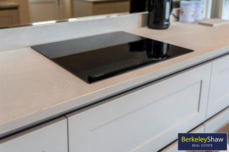 Kitchen feature (2)