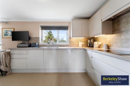 Kitchen diner (3)