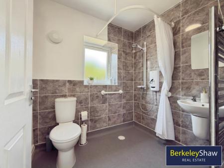 Wet Room - Ground Floor