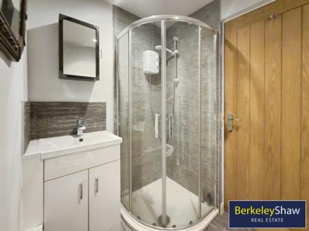 Ensuite Shower Room - Ground Floor