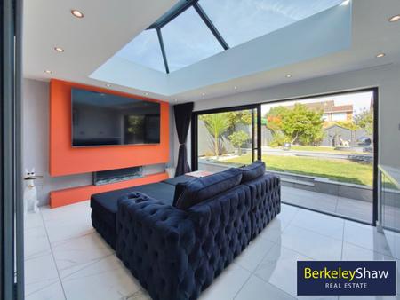 Rear Family Room