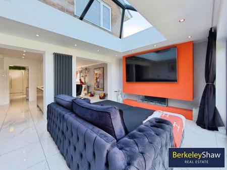 Rear Family Room