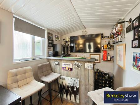 Bar Room