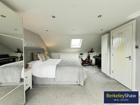 Bedroom 4 - 2nd Floor