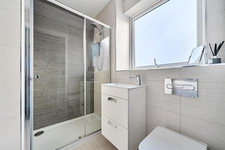 Ensuite Shower Room