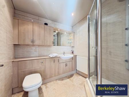 Bathroom/Changing