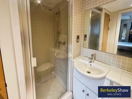 Ensuite Shower Room