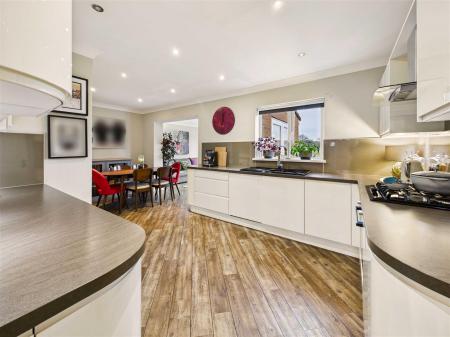 Dining Kitchen