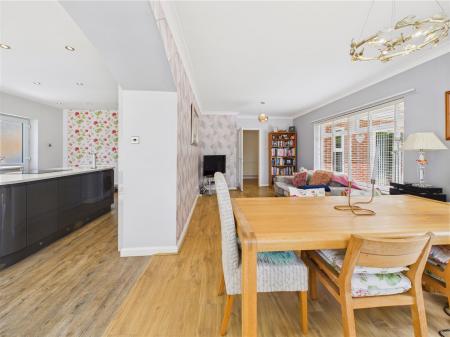 Dining Kitchen