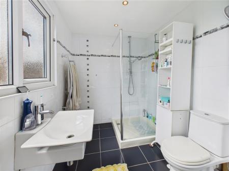 En-suite shower Room