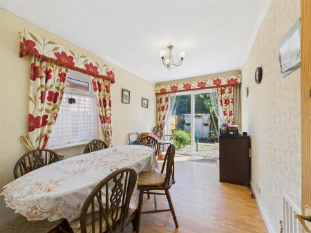 Dining Room / Bedroom 3