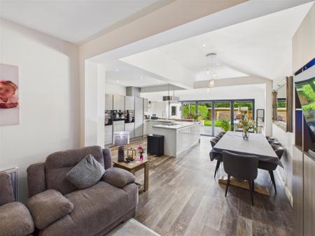 Open-plan Living/Dining/Kitchen