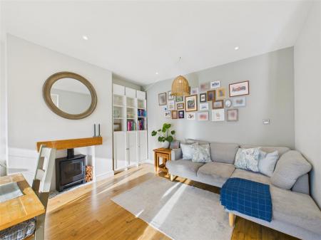 Living / Dining Area