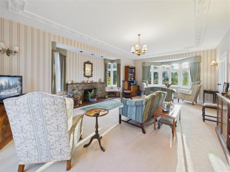 Formal Lounge