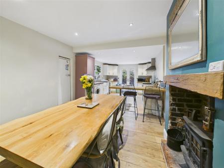 Living/Dining Kitchen