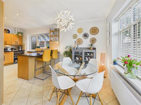 Dining Kitchen