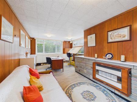 Bedroom 4/Study/Sitting Room