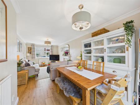 Lounge / Diner