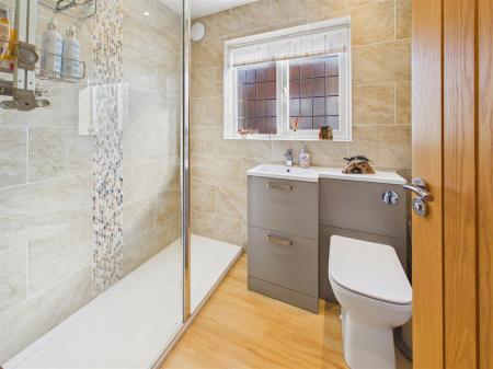 Cloaks/Shower Room