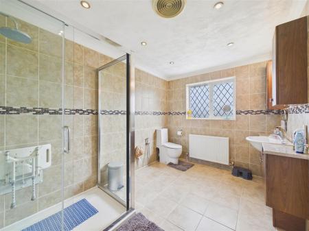 En-Suite Shower Room