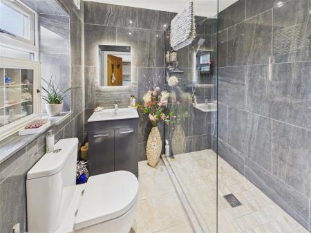 Cloak / Shower Room